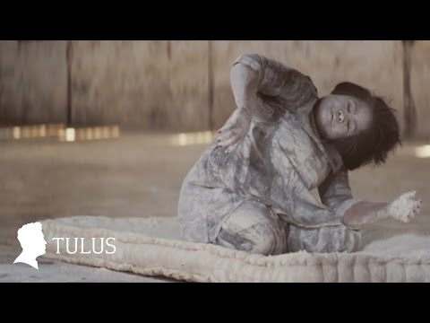 TULUS - Ruang Sendiri (Official Music Video)