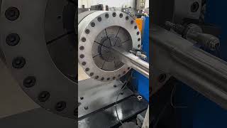Vertical and horizontal dual-purpose, square and round integrated tube shrinking machine