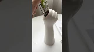 【簡約白瓷手花瓶 】 家飾佈置｜生活倉庫-𝗟𝗶𝗳𝗲𝘄𝗮𝗿𝗲𝗵𝗼𝘂𝘀𝗲