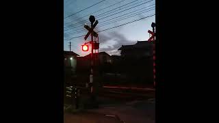 北陸鉄道浅野川線　上諸江駅の電鈴式踏切　