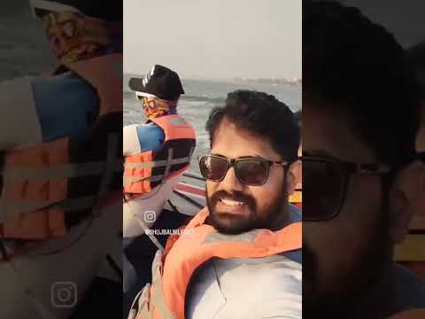 Rule the sea...🌊 #jetski #ganpatipule #adrenaline #beach #adventuresports