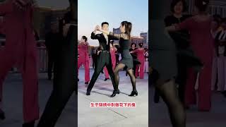 網紅姐弟領舞#最美舞者 #舞蹈 #正能量