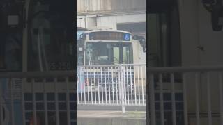 一架名古屋市交通局(稲西営業所)NS-250 いすゞエルガ @名駅21駛離笹島町巴士站。#いすゞエルガ #isuzuerga #isuzubus #erga #エルガ #名古屋市交通局 #いすゞバス