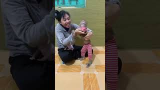 Adorable baby monkey #monkeylove #monkeybaby #adorable #adorablemonkey #babyanimal #monkeysmart