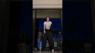 就这个蟀k摇权威！ #卡点舞 #蟀k摇 #dance #跳舞 #舞蹈 #shortsvideo #dance