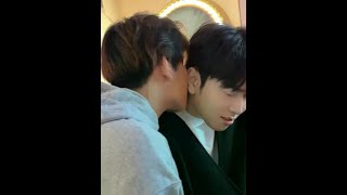 就这么赤裸裸的亲上去了？ #情侣日常 #情侣 #恋爱 #日常vlog #恋爱日常