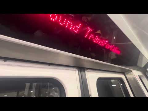 LAS Tram Red Line ride from D Gates to Terminal 3