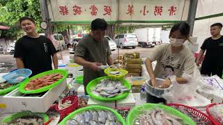 龍王竟然攤子丟著 中彰海王子 彰化八卦山棒球場 海鮮拍賣 海鮮叫賣 直播 0726