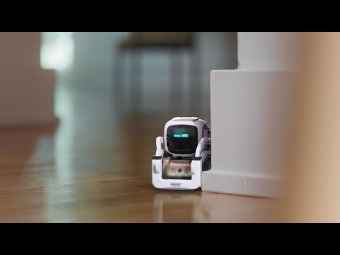 Cozmo in #Cozmoments – Best Friend
