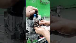 JCB pump rotor open