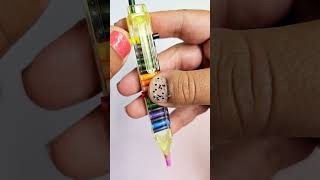 The ONLY pen you need this summer! #roadtriphack All-in-one crayon 🖍