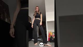 外國人觀點：在國外如何一眼識別中國人，德國小姐姐：不然你以為人民的「民」字怎麼來的~😁#shorts #china #DynamicChina