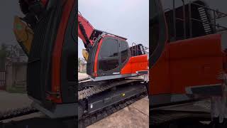 #doosan #excavator #Original   يتم فحص حفارة دوسان DX300 في حالة مثالية