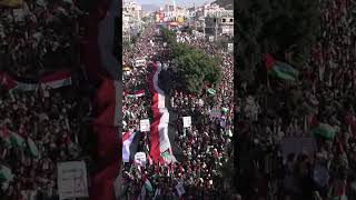 Tens of thousands demonstrate in Yemen in solidarity with Palestine