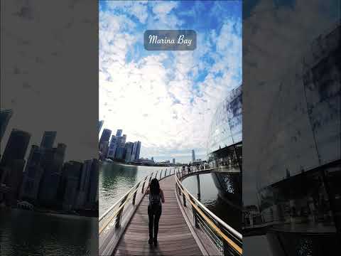 Outdoor walk at Marina Bay Singapore | Walk-through Adventure