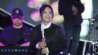 云朵倾情演唱《西海情歌》金川雪梨生活音乐季/West Sea Love Song