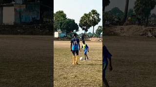 The player tackling the man #football #starplayer
