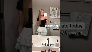 Yum #tiktok #whatieatinaday #whatsinmyplate #lifevlog #youtube #healthyfood #dayhabitsofacleanhome