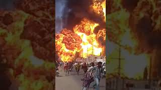 petrol pump blast 🤯😲#petrol #petrolpump #gasstation #blast #fear #running #summer #suscribete