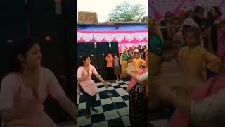 Parfum लगावे गोरी चुन्नी में .....#subscribe #shorts #youtube #dance #song