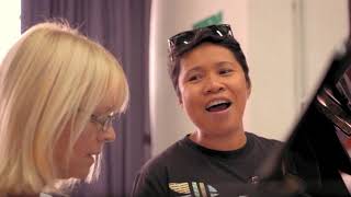 The Helper documentary (2017)
