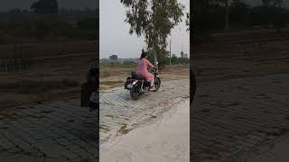 Wife riding honda cb350 Hness #hondahnesscb350 @kirtimaam