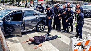 𝗚𝗨𝗡𝗦 𝗗𝗥𝗔𝗪𝗡: LAPD Arrests Suspect Believed to Be Armed After Chase Ends at Santa Monica Pier