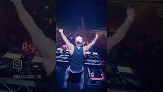 Bassjackers | Bass Down Low #edm #edmmusic #techno
