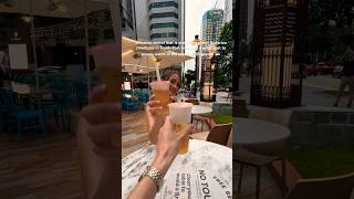 BEST PEOPLE WATCHING SPOT IN SINGAPORE | LAU PA SAT #singaporelife #shorts