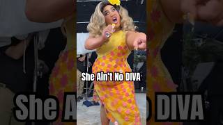 She aint no DIVA! Just kidding! ✨🙂‍↕️💅🏽 DIVAS every single one of them! 👏🏽 #beyonce #onesize