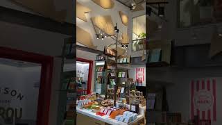 #bestchoice #chocolate #lifestylevlog #shorts #sociablechrizel #souvenir#youtubeshorts