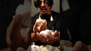 How to peel GARLIC for when you have a garlic party. #garlic #howto