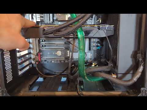Horizontal PC cases need a comeback.