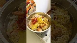 Make giant instant noodles #asmr #lunch #noodles #cheese #satisfying #asmrfood #lifestyle