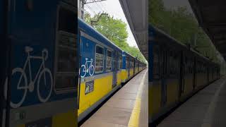 Tri-City Tracks: The Whispering Carriages of SKM