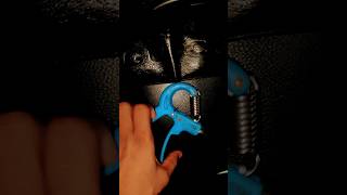 Handgripper exercise this gadget help to build veins better than other gadgets #fitness #fitgym #gym