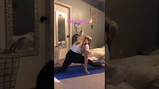 Yoga splits/hanumanasana yogic splits variation short! ✌🏻