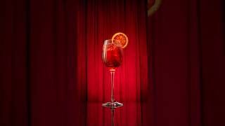 High end drink photography with a 3 light setup. #bts #phototips #productphotography #evannaka