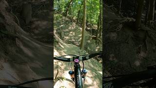 Black tech in Ontario #shortvideo #mtb #steeps #blacktech #techtrail #blackdiamond