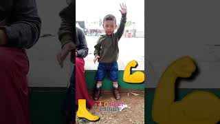 Latihan Berdiri Memakai Sepatu Afo