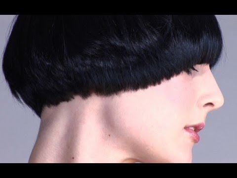 Bài 12 kỹ thuật cắt tóc nấm - Classic Graduated (12 bài cắt Toni & Guy )