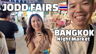 Eating Street food at Jodd Fairs 🇹🇭 Night Market, Bangkok!