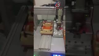 Automatic eye glass leg screw locking machine glass desktop screwing machine