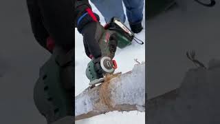⚡️BOSCH AdvancedCut 18 in action 😎💪 #bosch #boschtools #powertools #saw #пила #chainsaw #tools 690