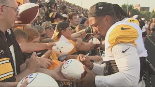 Pittsburgh Steelers fans soak in the excitement at annual Friday Night Lights practice