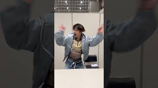 突撃！AwA AwAチャレンジ🫧 特典会中のアロハに突撃！