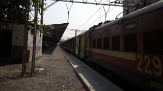 BRC WAP4E 22921 with 12933 Karnavati Express