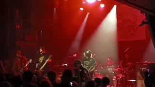 Murphy’s Law - Crucial Bar-B-Q (live)