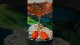 富錦樹台菜香檳『星級牛肉麵』現正熱賣中!J哥不錯！