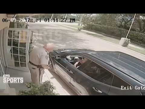 Venus williams car video:video shows car being struck:breaking news